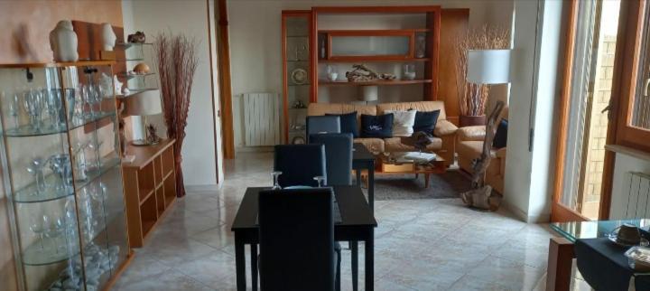Vistamare Apartment Gaeta Exterior foto